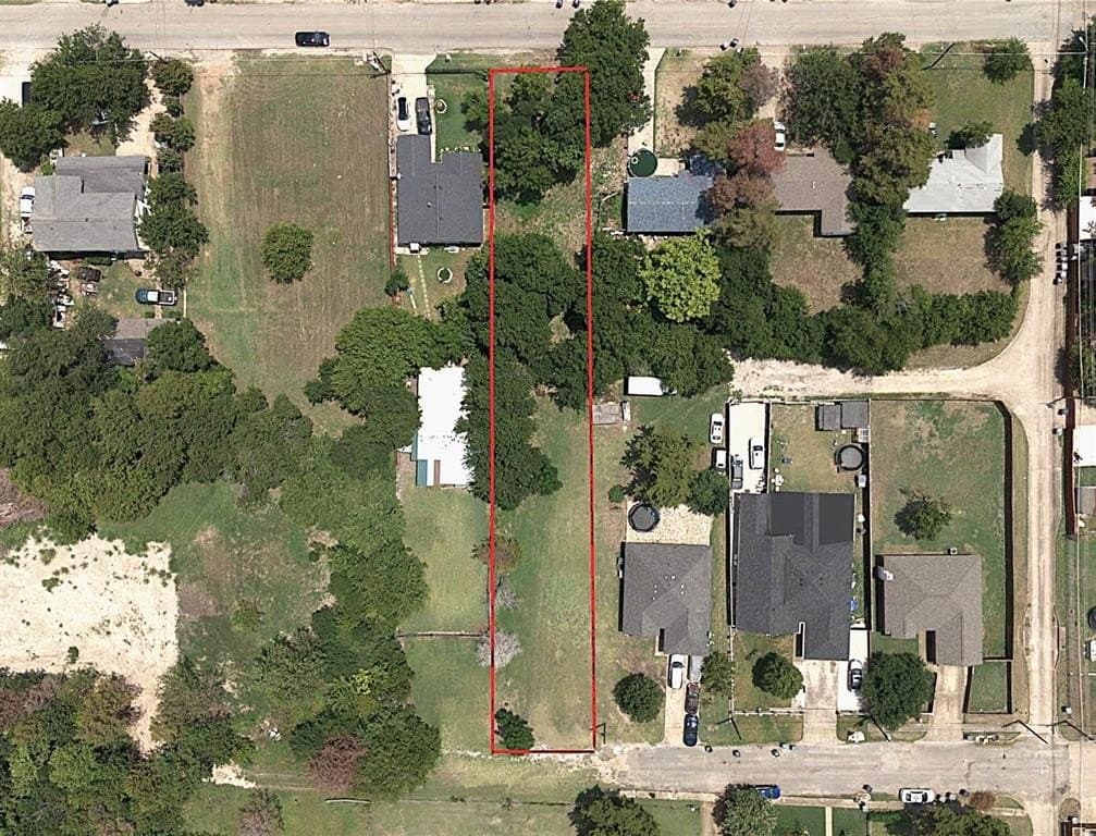 0.38 acres in Dallas County - photo 2