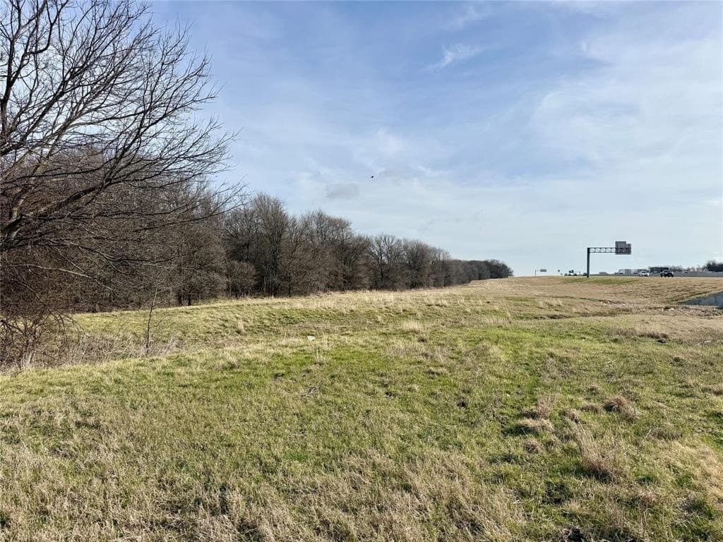 3.82 acres in Hill County - photo 5
