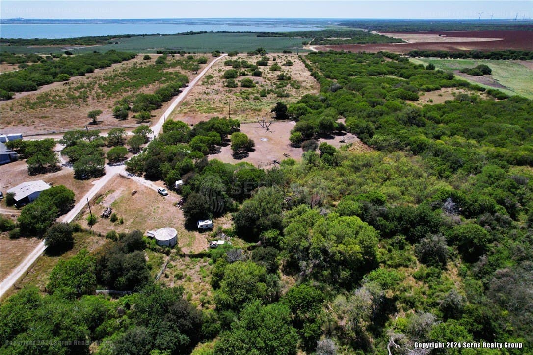 17.88 acres in San Patricio County - photo 5