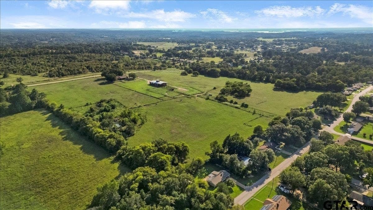 11 acres in Smith County - photo 40