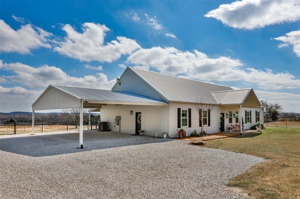 11 acres in Cooke County - photo 39