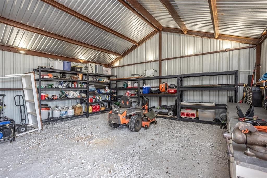 11 acres in Cooke County - photo 33