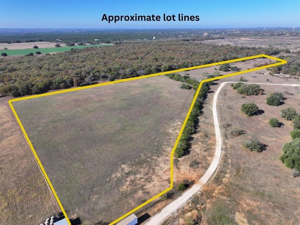 11 acres in Somervell County - photo 2