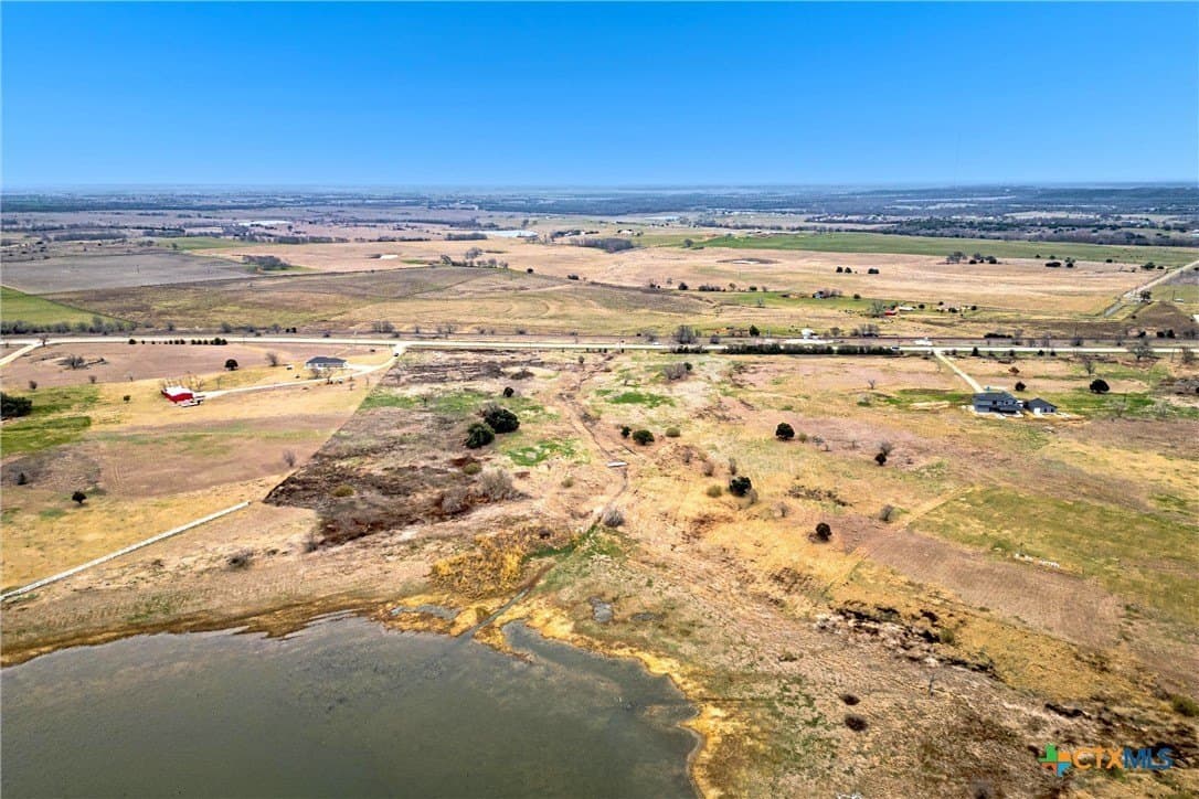 10.01 acres in McLennan County - photo 8