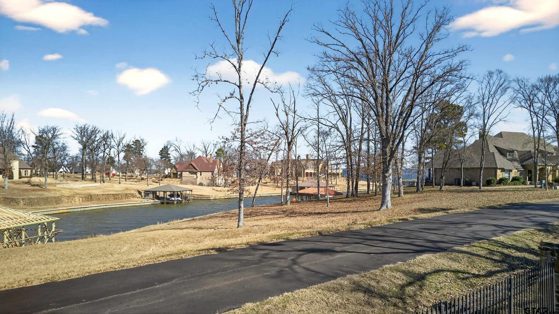 0.71 acres in Henderson County - photo 22