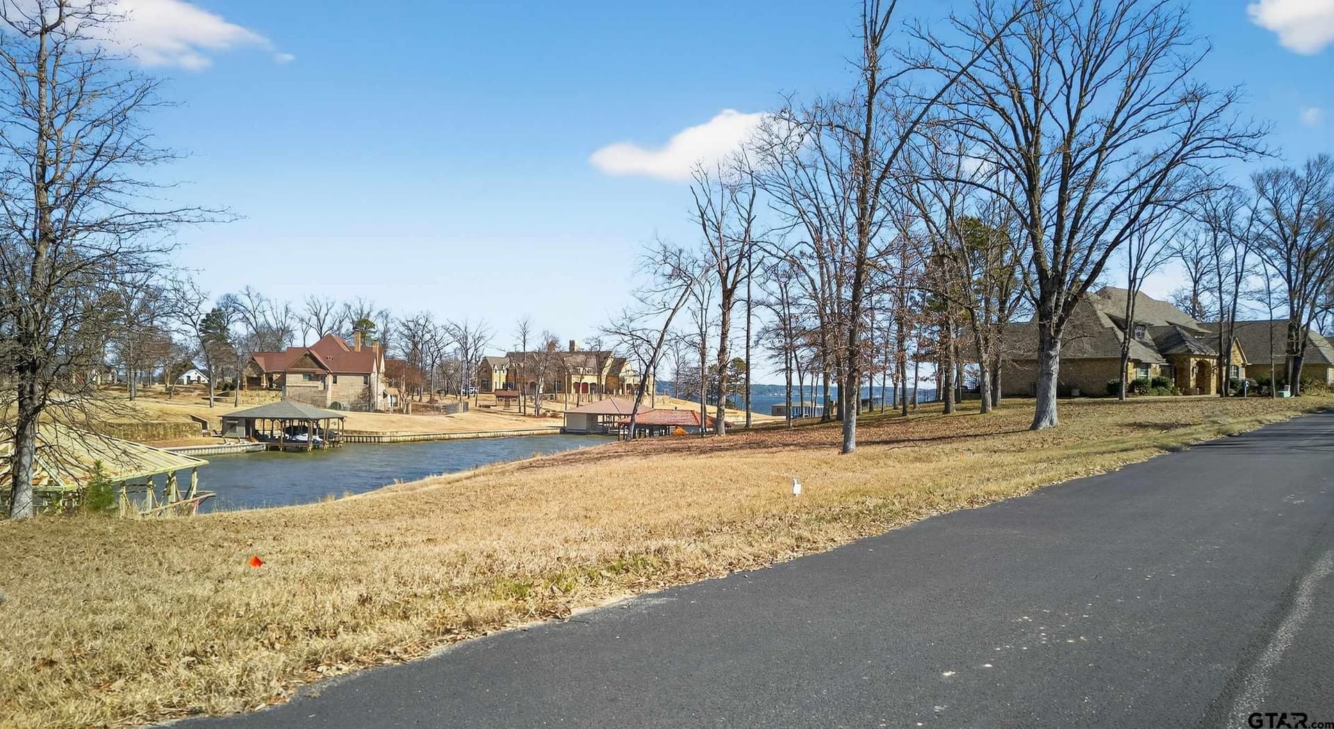 0.71 acres in Henderson County - photo 5