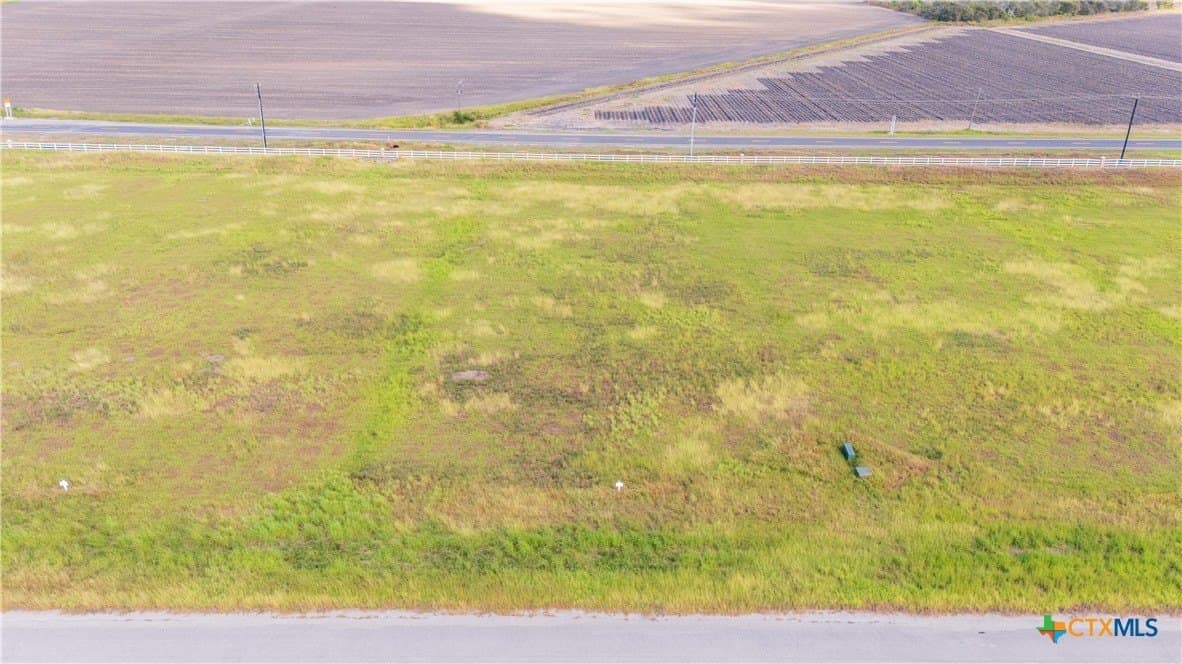 0.83 acres in Calhoun County - photo 4