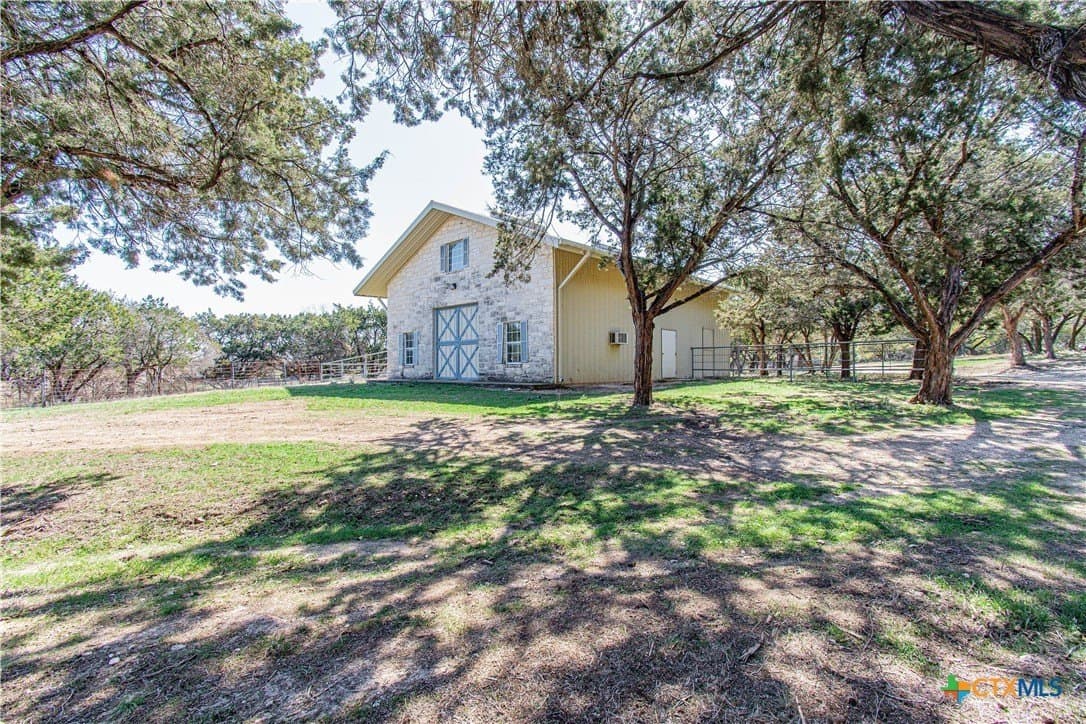 17.5 acres in Bell County - photo 3