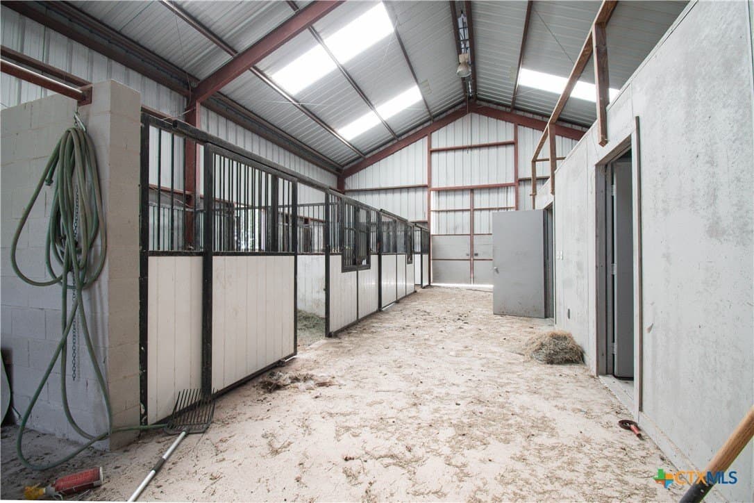 17.5 acres in Bell County - photo 4