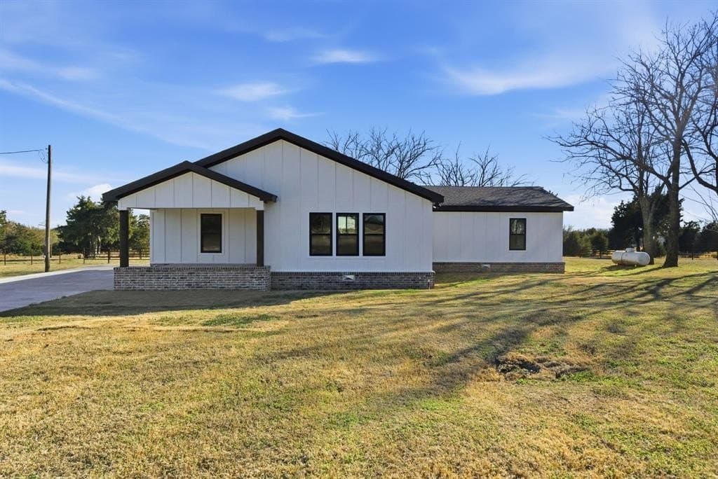 16.02 acres in Cooke County - photo 3