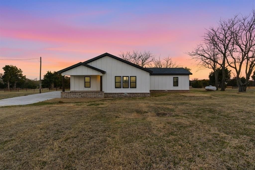 16.02 acres in Cooke County - photo 33