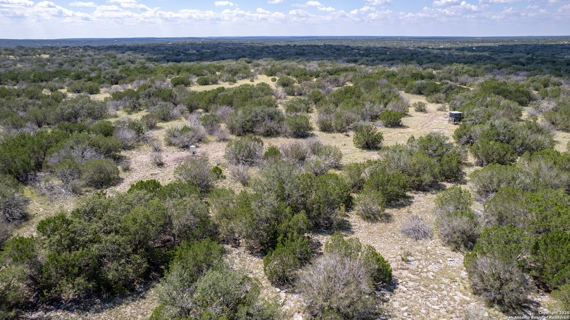 20.99 acres in Edwards County - photo 24