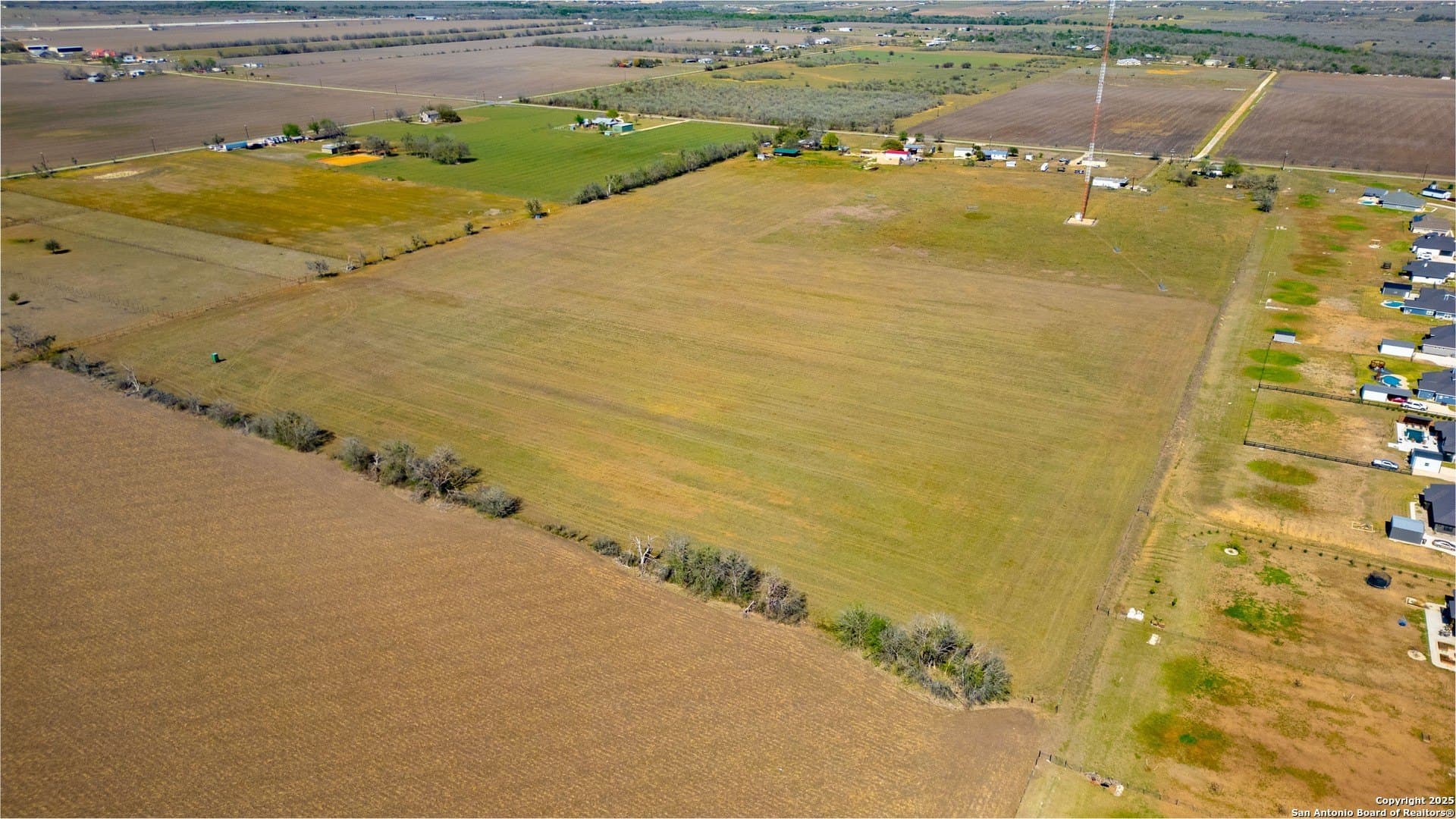 30.88 acres in Guadalupe County - photo 6