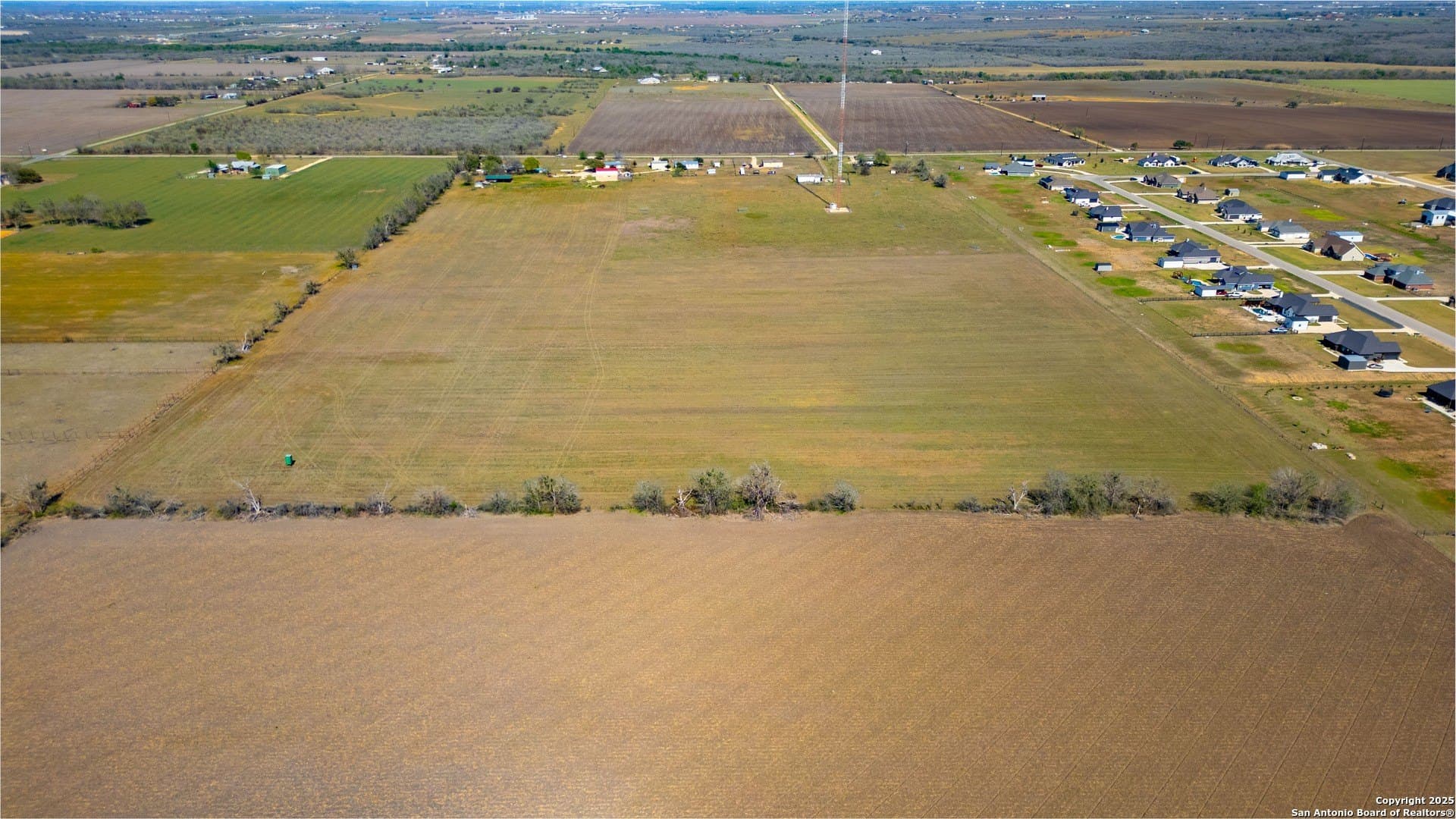 30.88 acres in Guadalupe County - photo 7