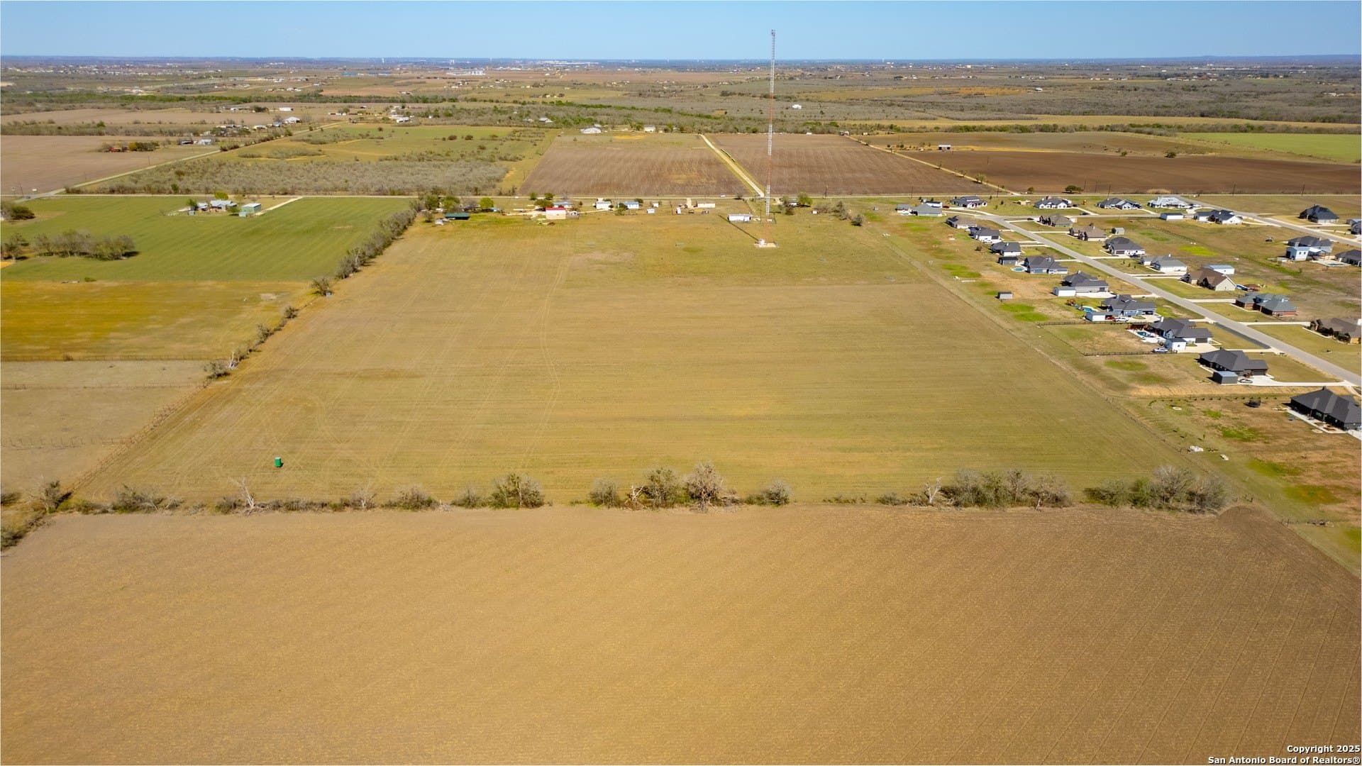 30.88 acres in Guadalupe County - photo 4