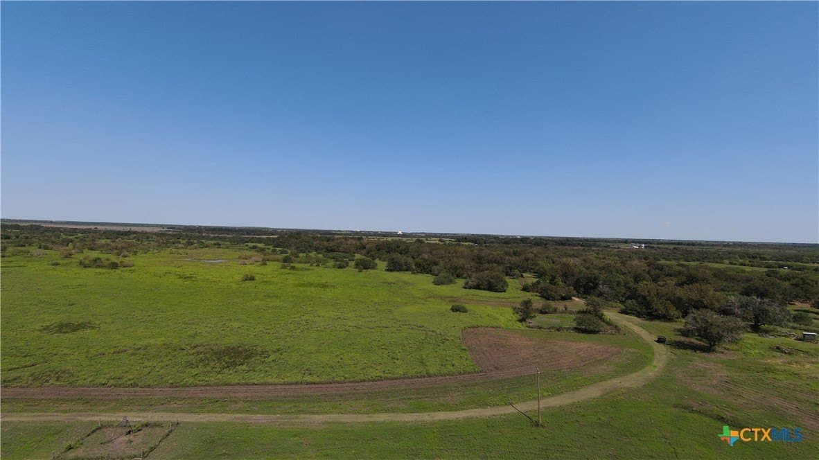 343.24 acres in Victoria County - photo 36