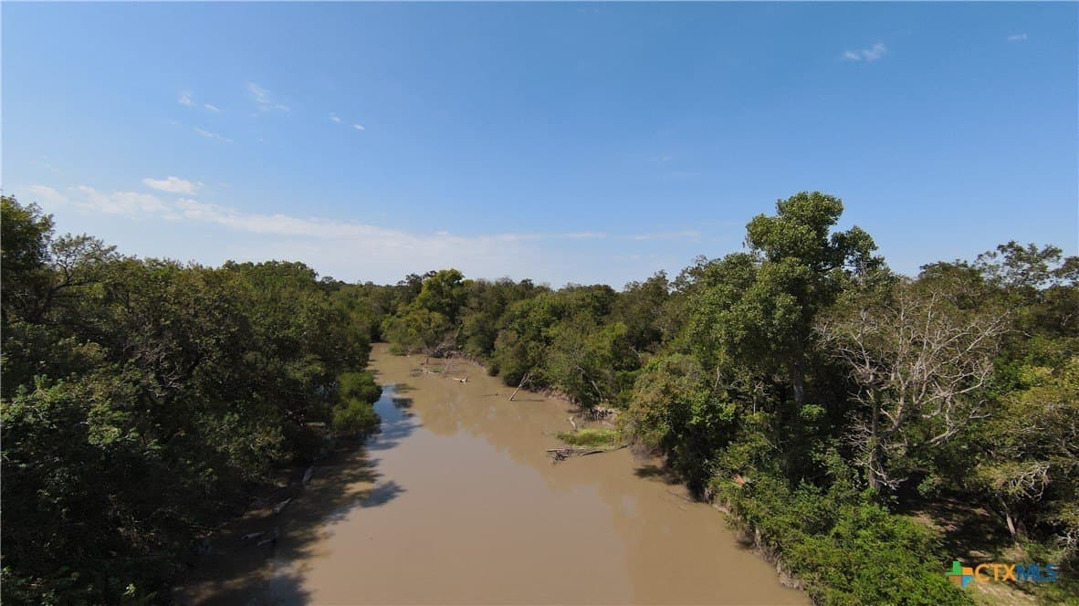 343.24 acres in Victoria County - photo 30