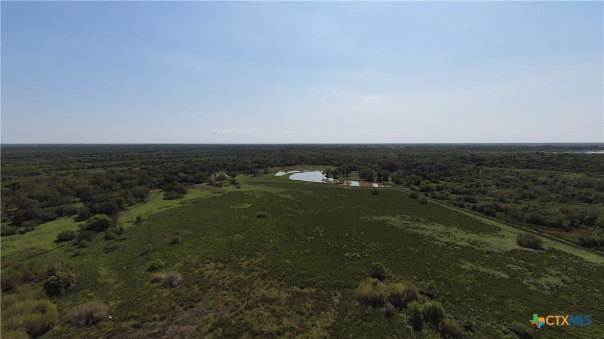 343.24 acres in Victoria County - photo 29