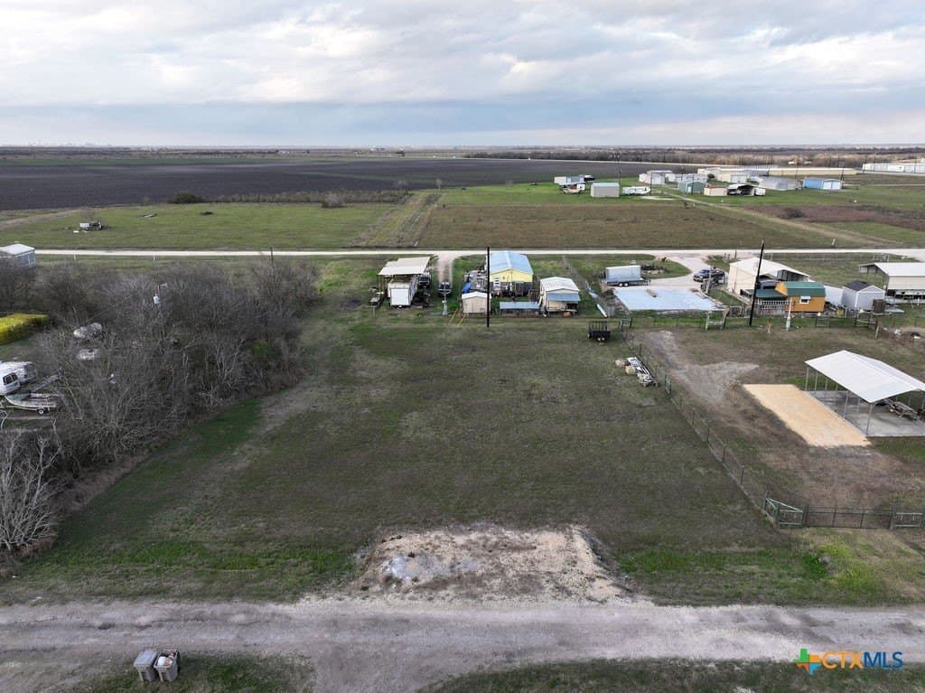 0.33 acres in Calhoun County - photo 4