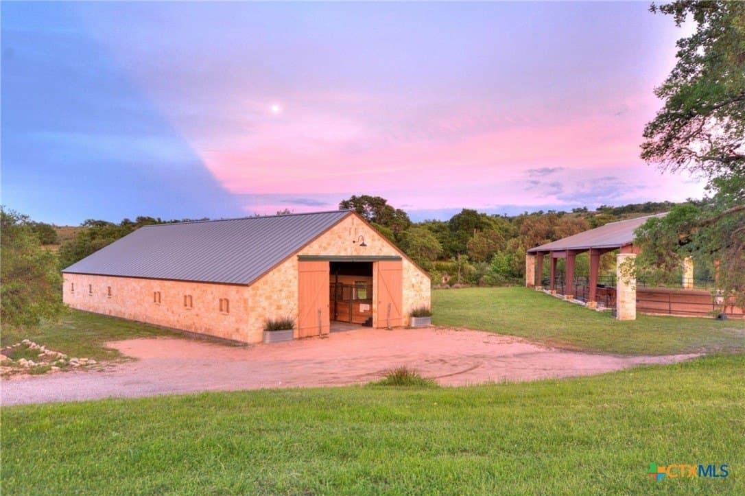7.01 acres in Blanco County - photo 36