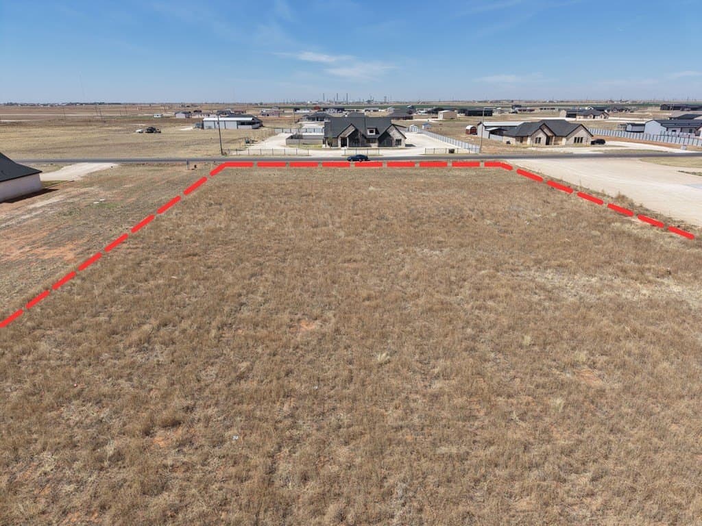 1.89 acres in Gaines County - photo 2