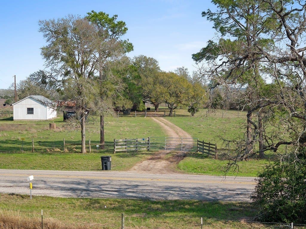 63.47 acres in Fayette County - photo 5