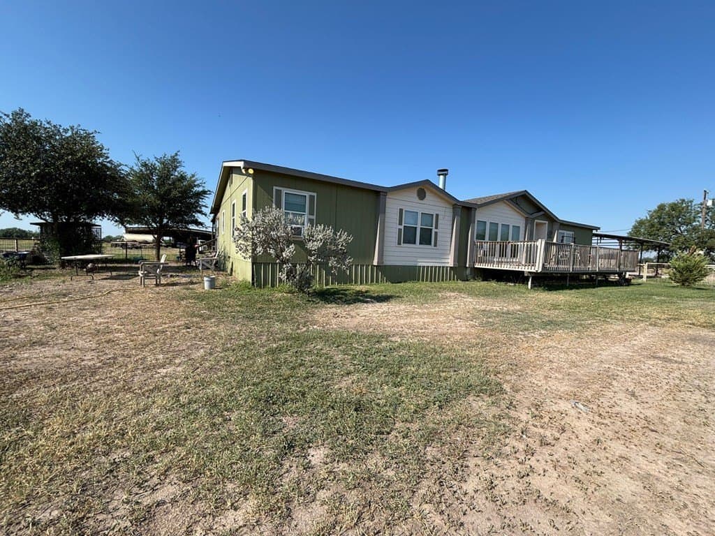 17 acres in Maverick County - photo 17