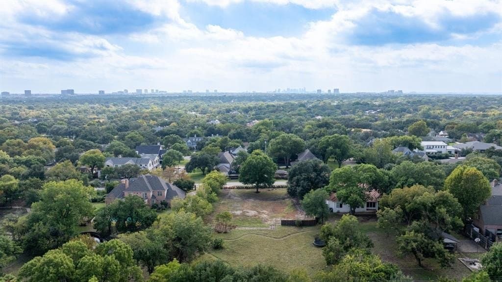 0.93 acres in Dallas County - photo 9