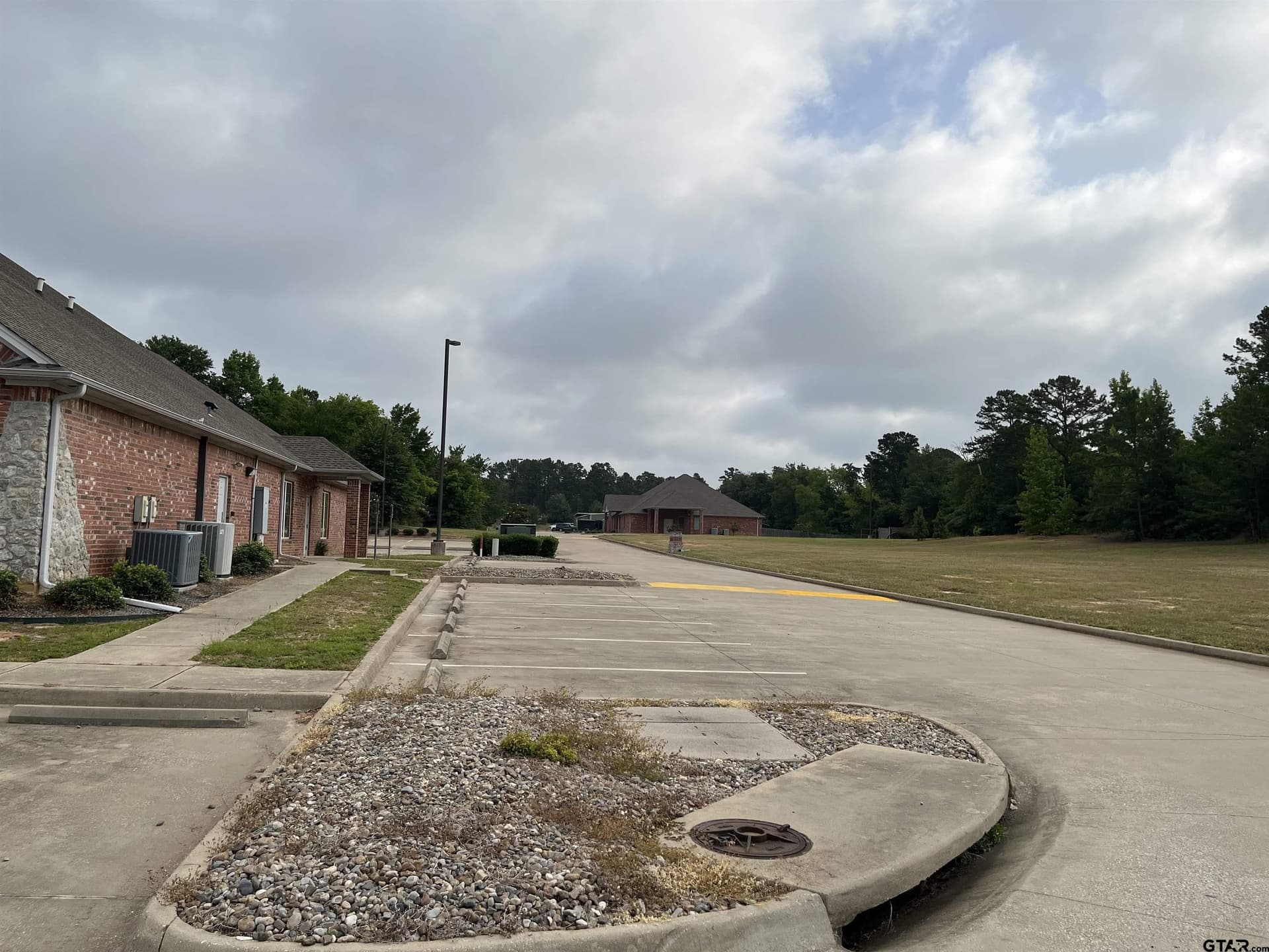10.02 acres in Smith County - photo 3