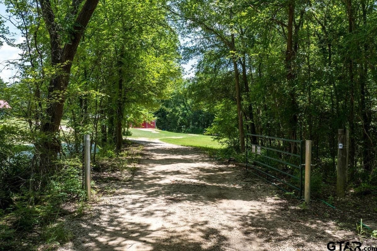10.18 acres in Henderson County - photo 3