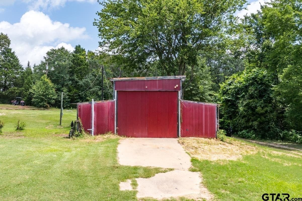 10.18 acres in Henderson County - photo 23