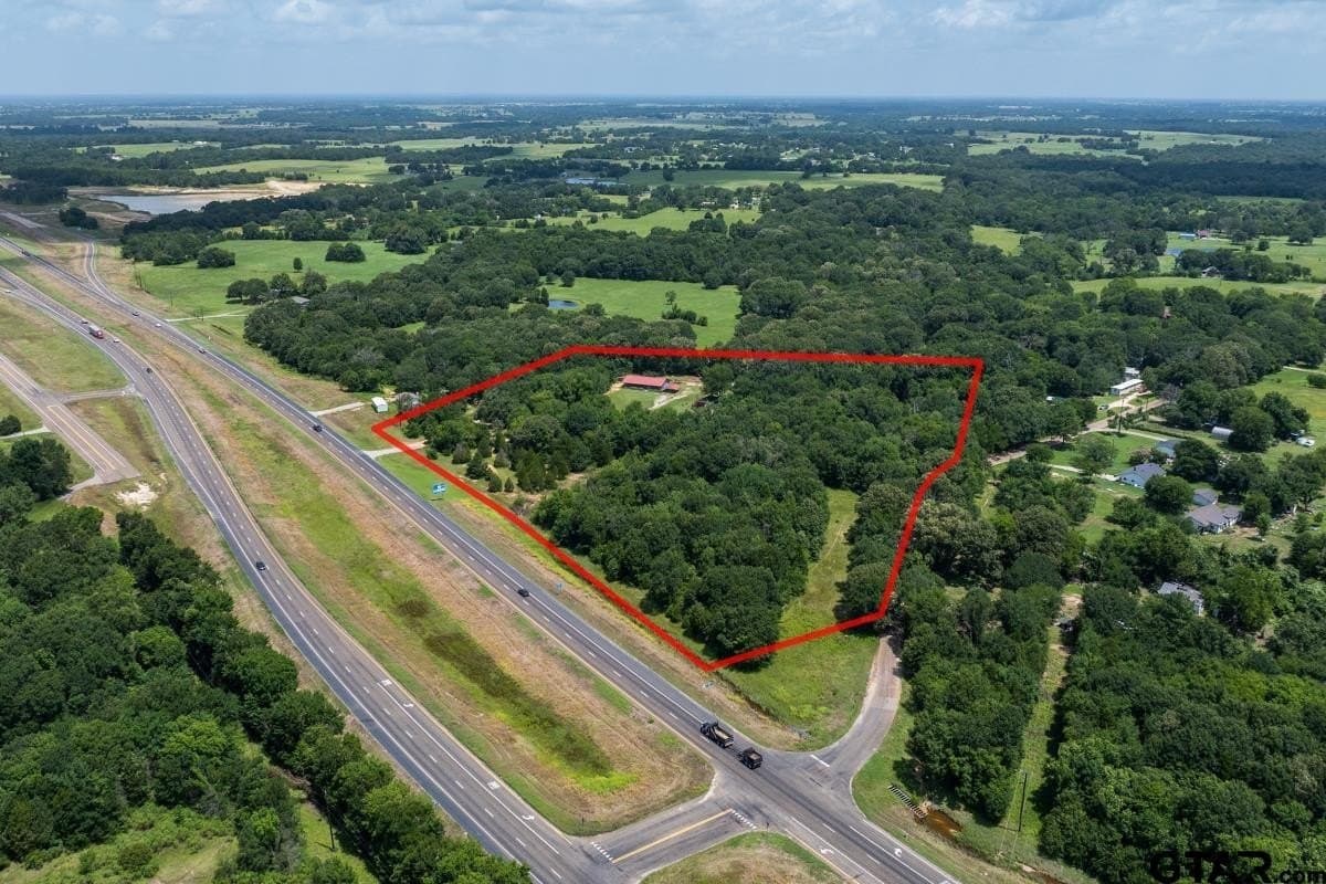 10.18 acres in Henderson County - photo 32