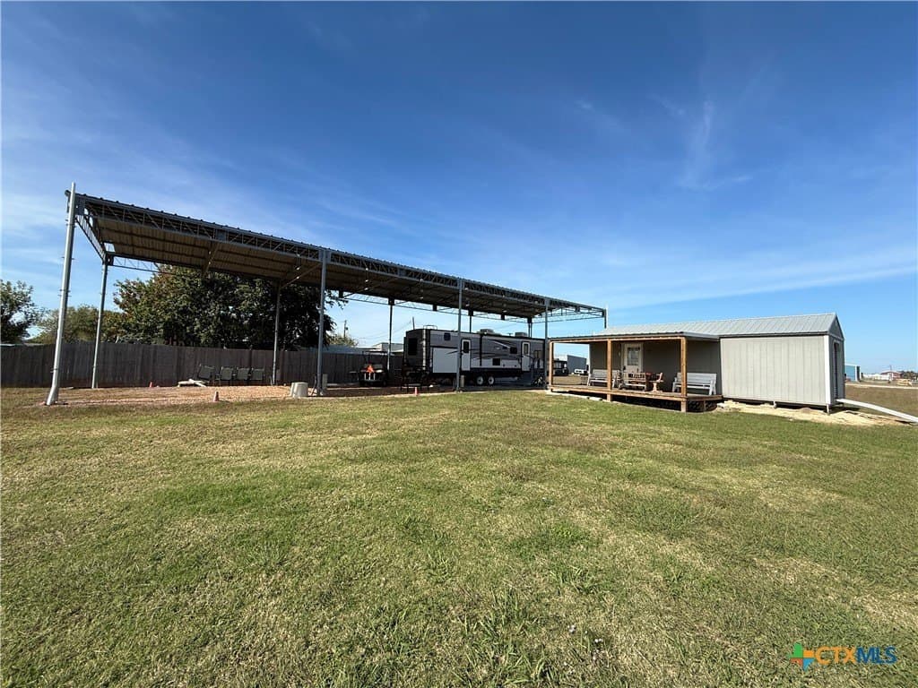 0.41 acres in Calhoun County - photo 5