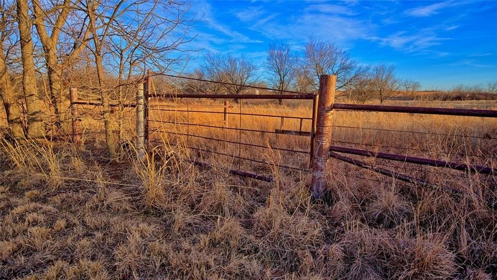 479.12 acres in Montague County - photo 10