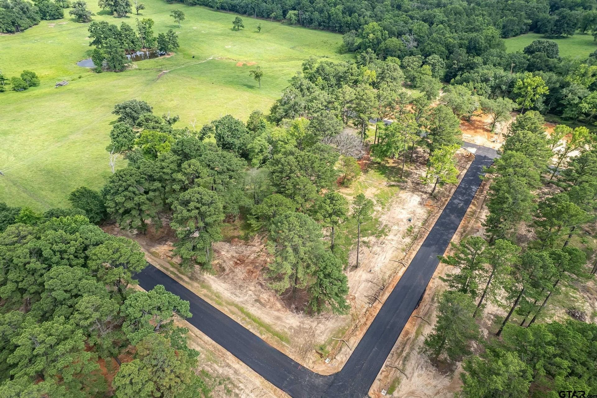 0.27 acres in Smith County - photo 19