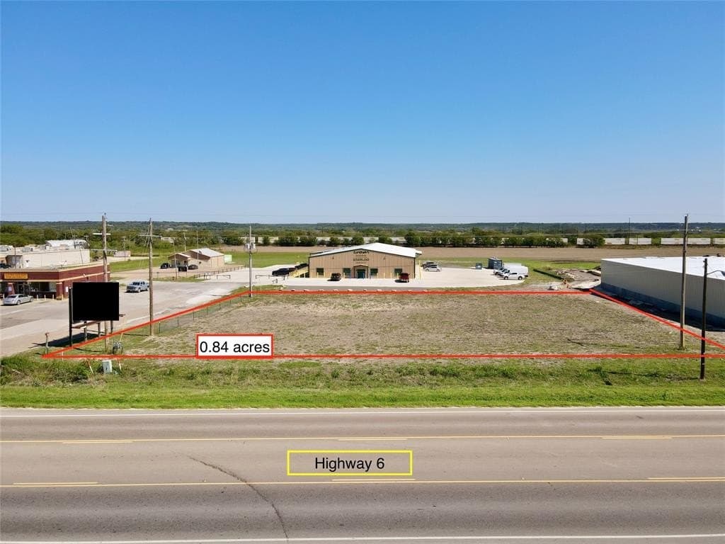 0.84 acres in Bosque County - photo 3