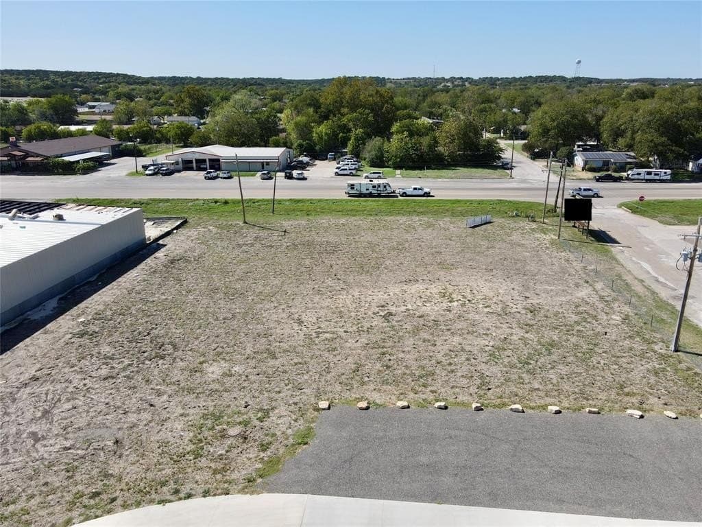 0.84 acres in Bosque County - photo 8