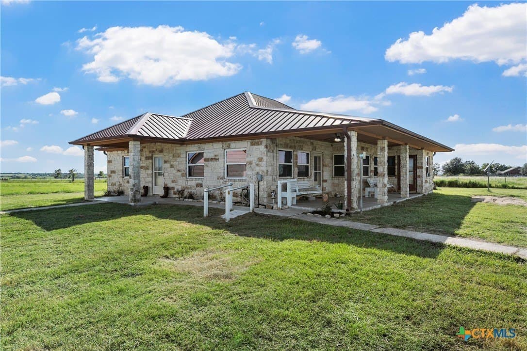 14.11 acres in Milam County - photo 33