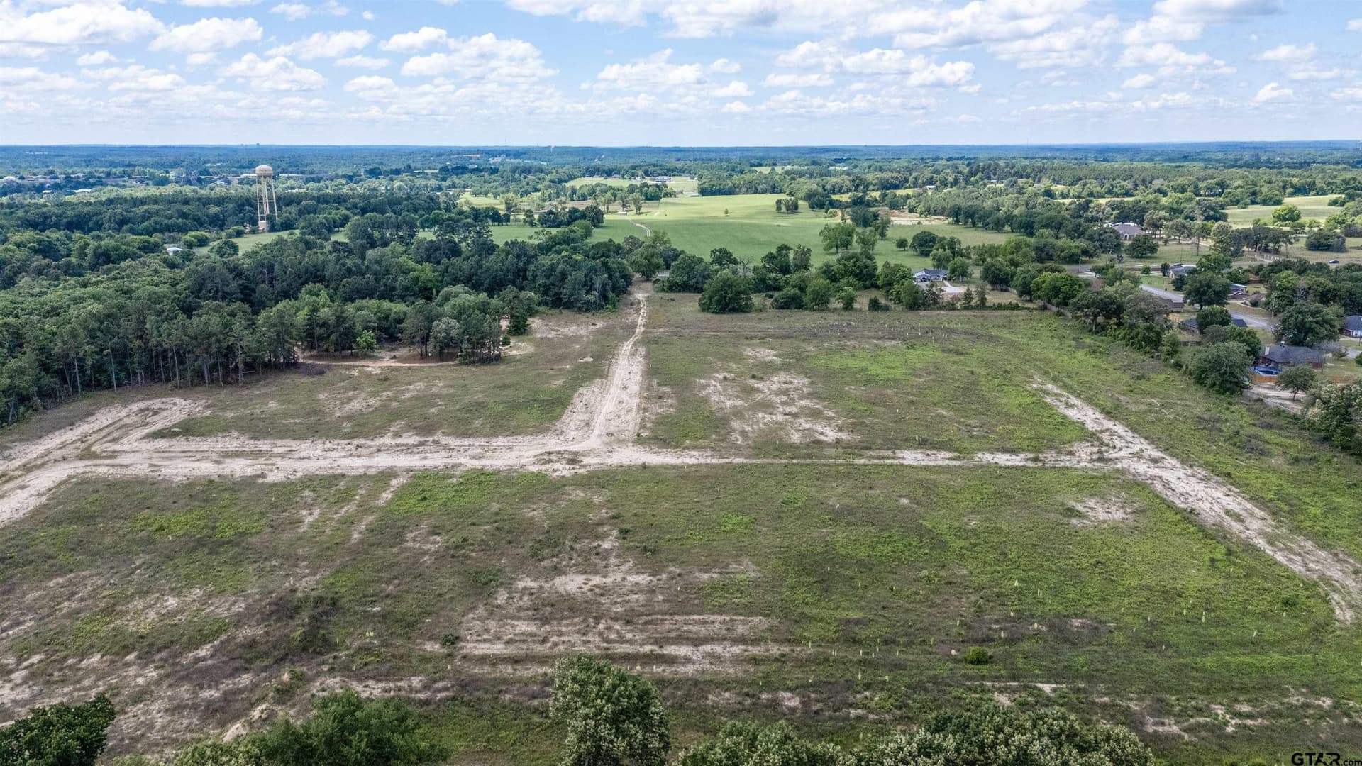 42.42 acres in Smith County - photo 15
