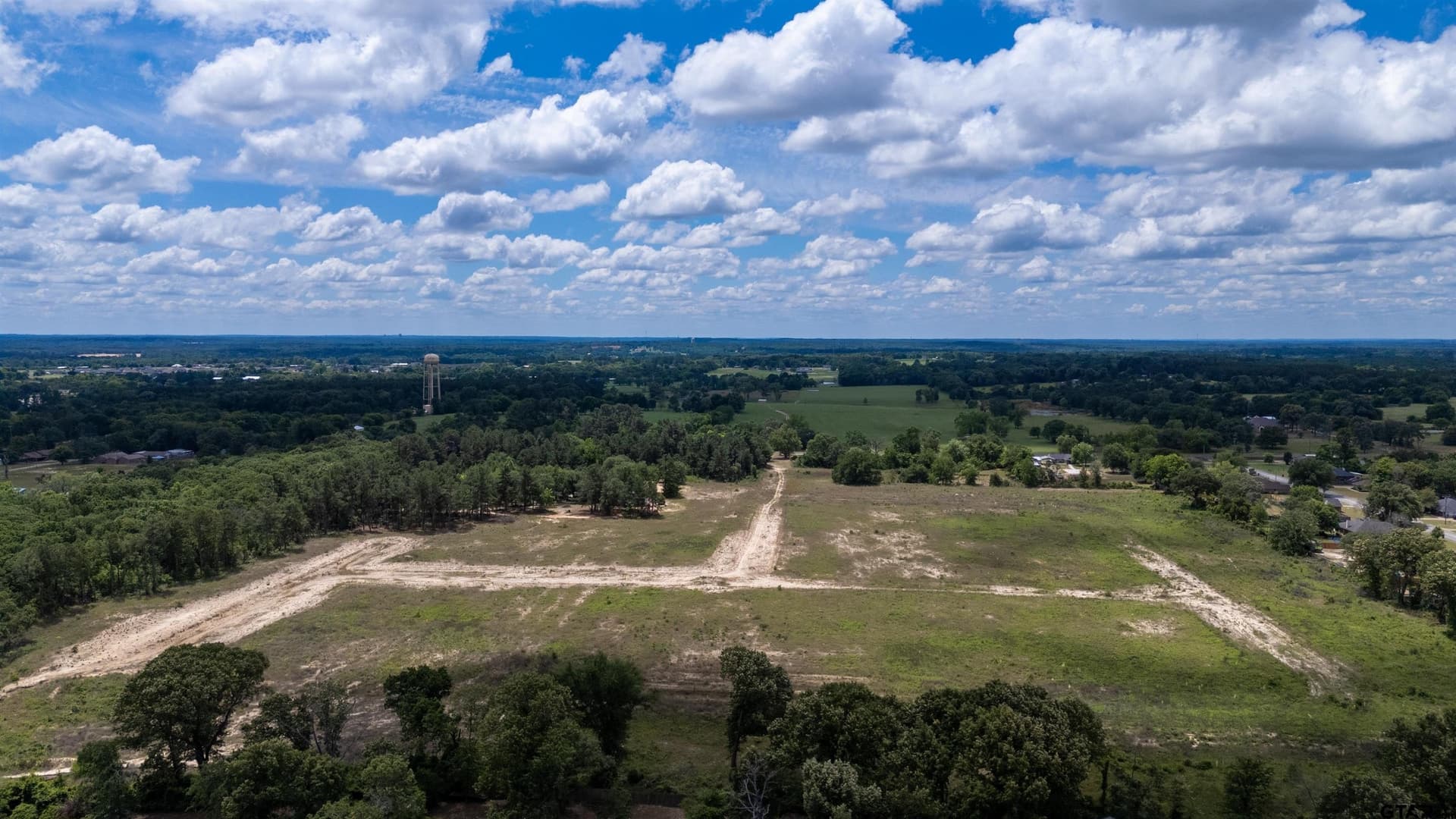 42.42 acres in Smith County - photo 31