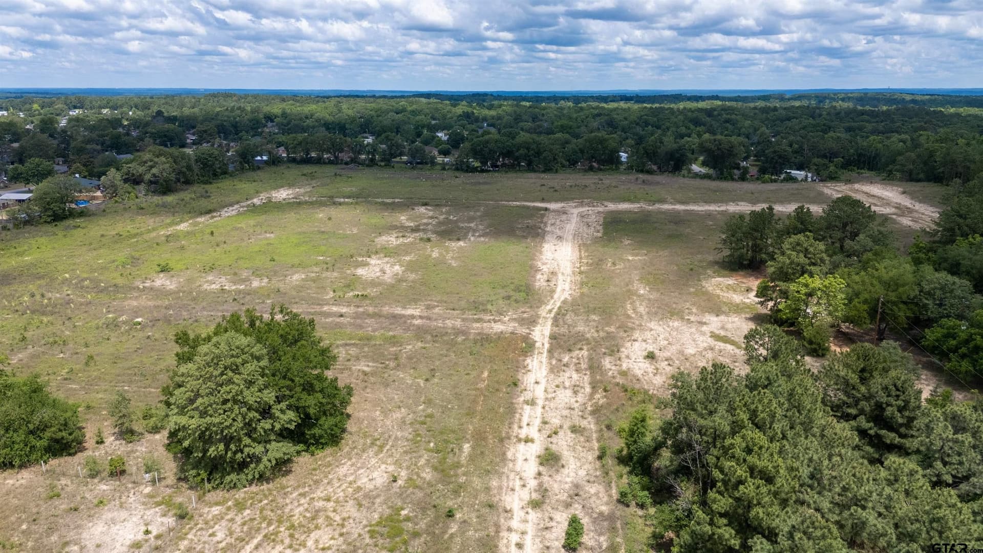 42.42 acres in Smith County - photo 32