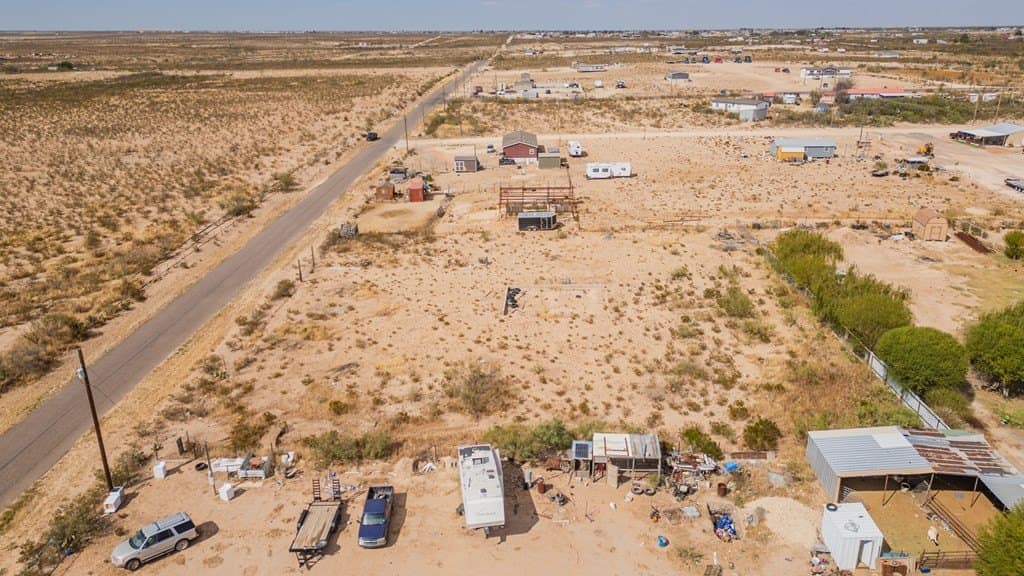 1 acres in Ector County - photo 4