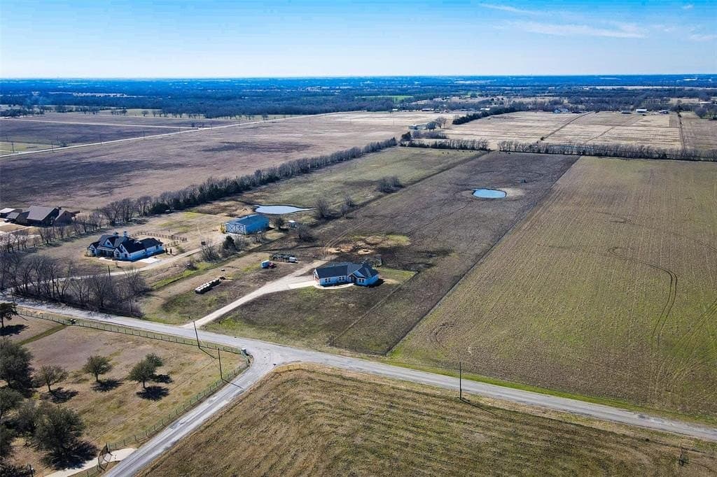 10.66 acres in Grayson County - photo 7