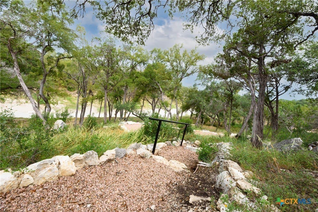 1.53 acres in Comal County - photo 21