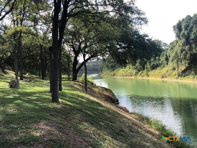 1.53 acres in Comal County - photo 29