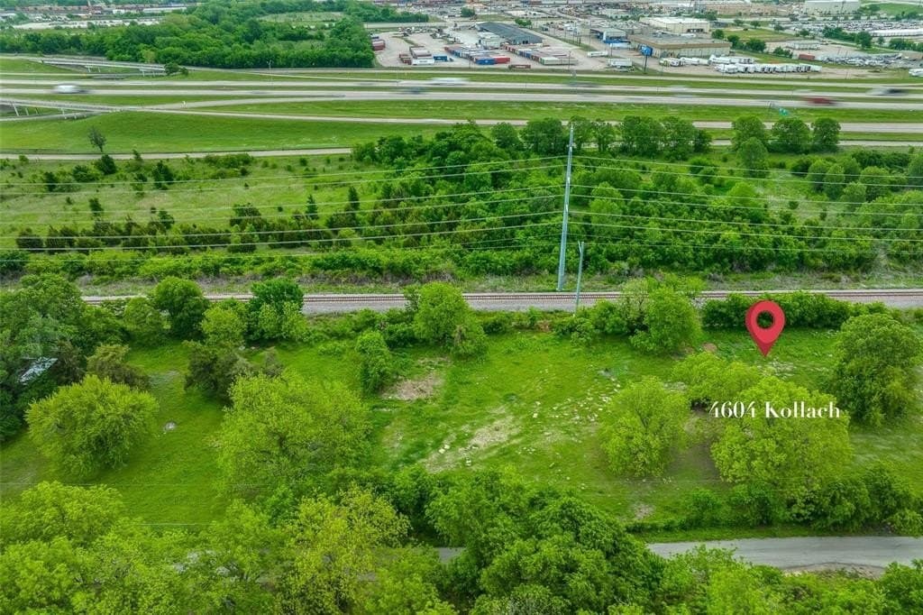 0.57 acres in Dallas County - photo 5