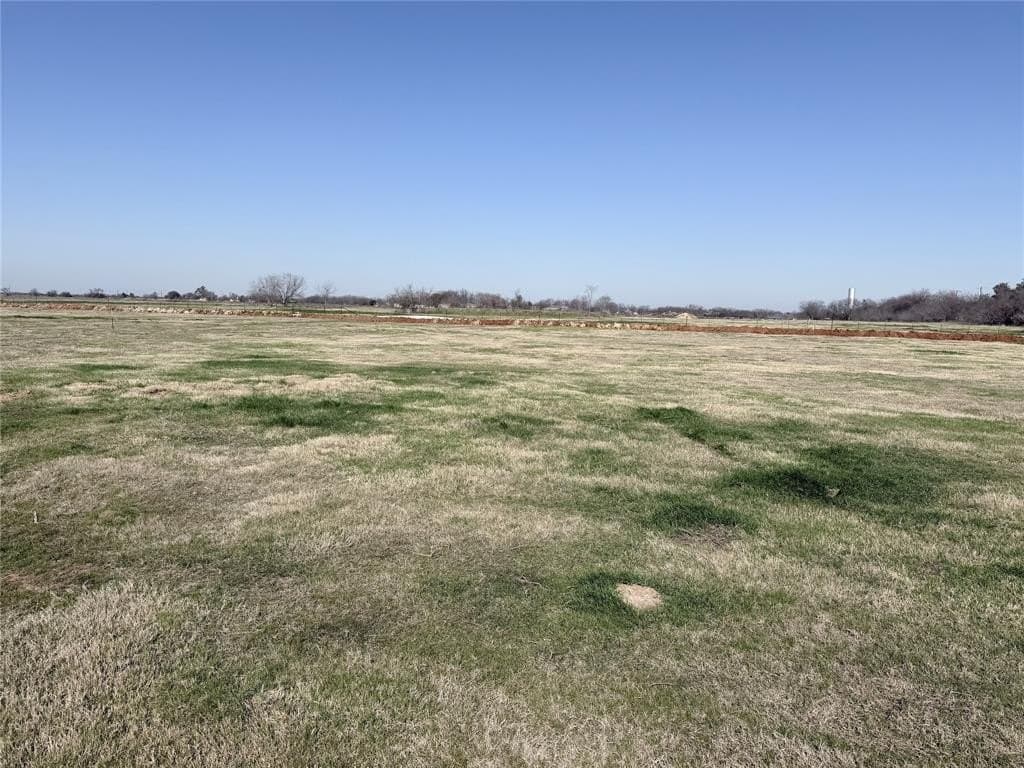 1.03 acres in Hill County - photo 3