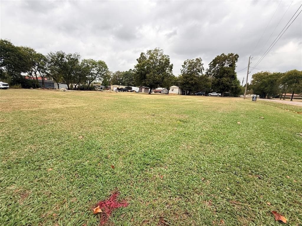 0.92 acres in Grayson County - photo 3