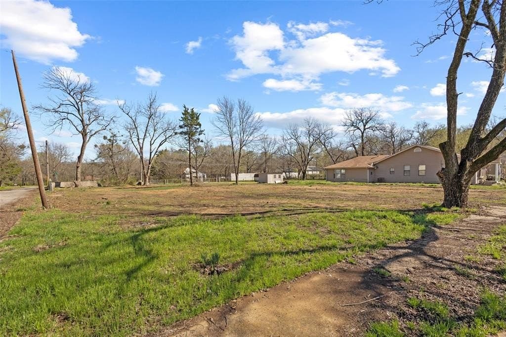 0.22 acres in Lamar County - photo 2