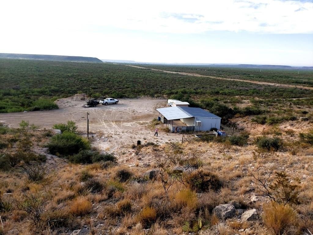 Hwy 385